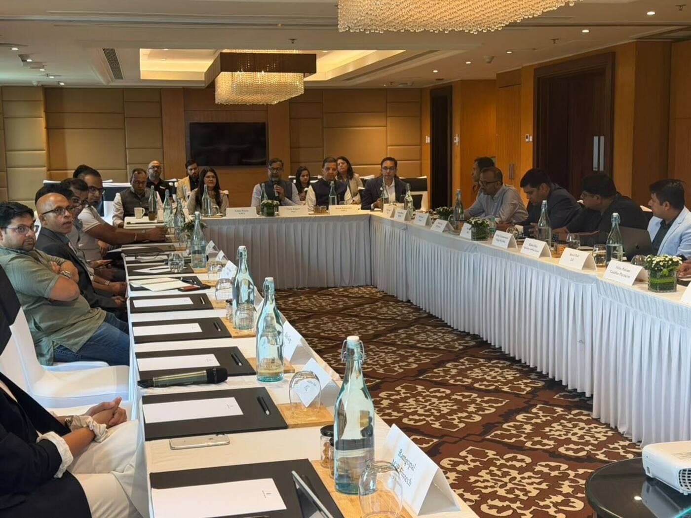 Wide view of a leadership roundtable